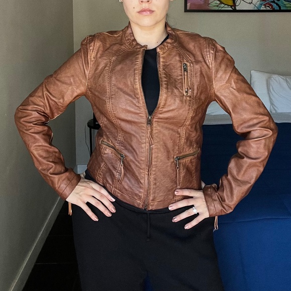 Bagatelle Jacket - Picture 1 of 3